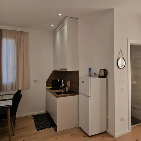 Jd Villa Vlore Room photo